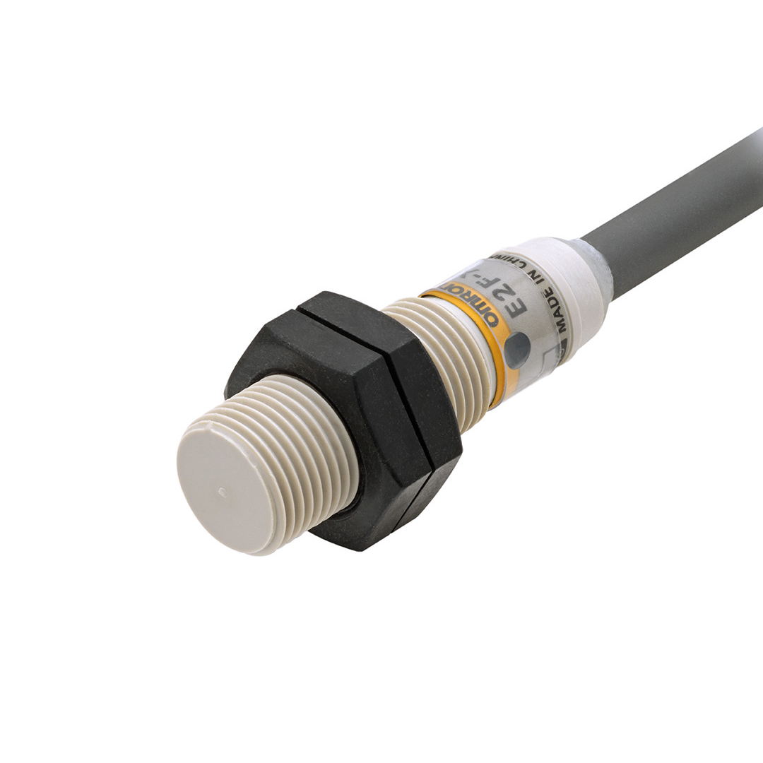 Proximity Sensor OMRON E2E-X3B1T8-M5