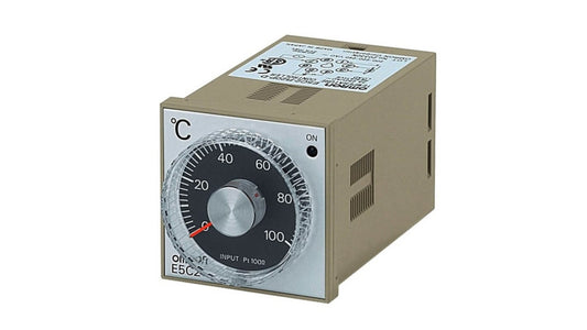 Temperature Controllers OMRON E5C2-R20K 100-240VAC 0-200